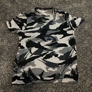 Gray Camouflage Print T-Shirt